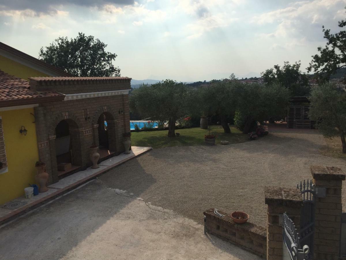 Villa "Casa Al Chiazzullo" Mirabella Eclano Exterior photo